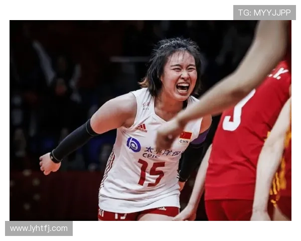 成都网球队以72分领跑世锦赛积分榜展现强大实力